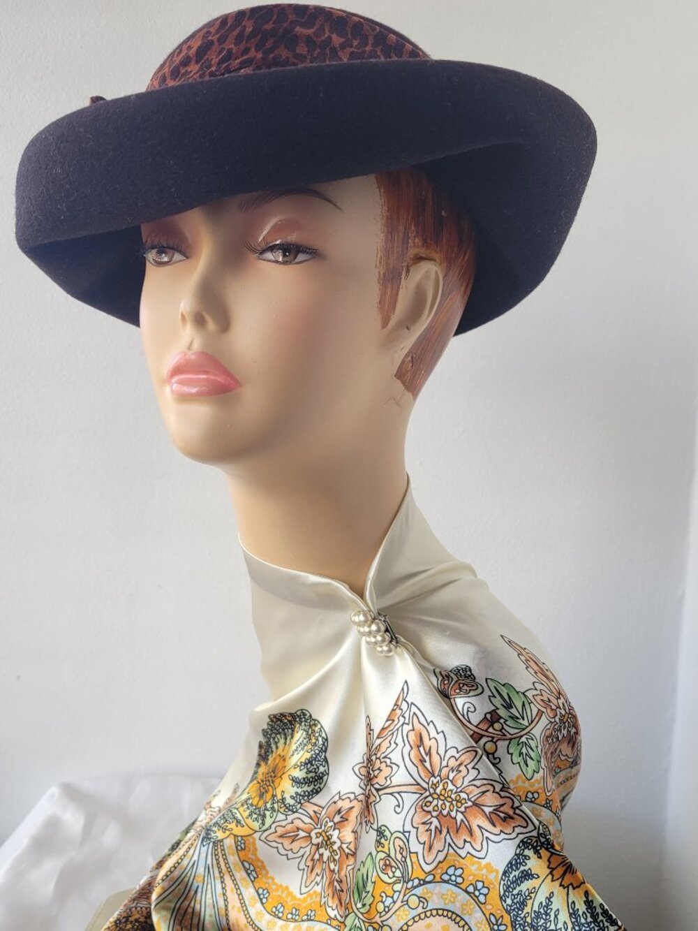 Vintage Dark Wool Hat | Leopard Velour Band